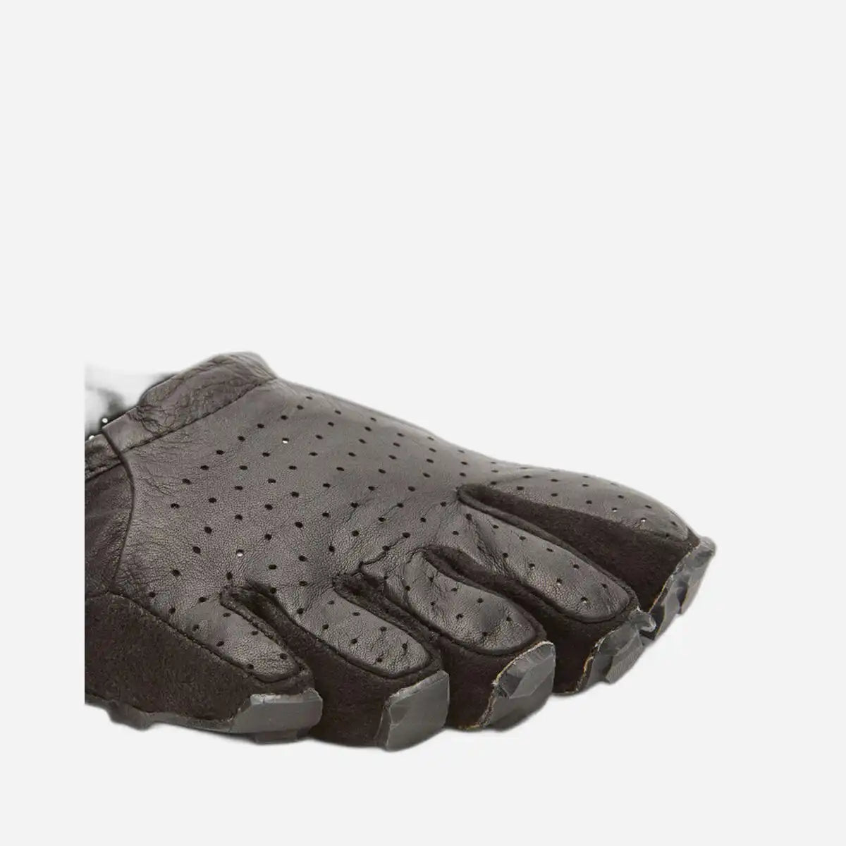 Moc LB